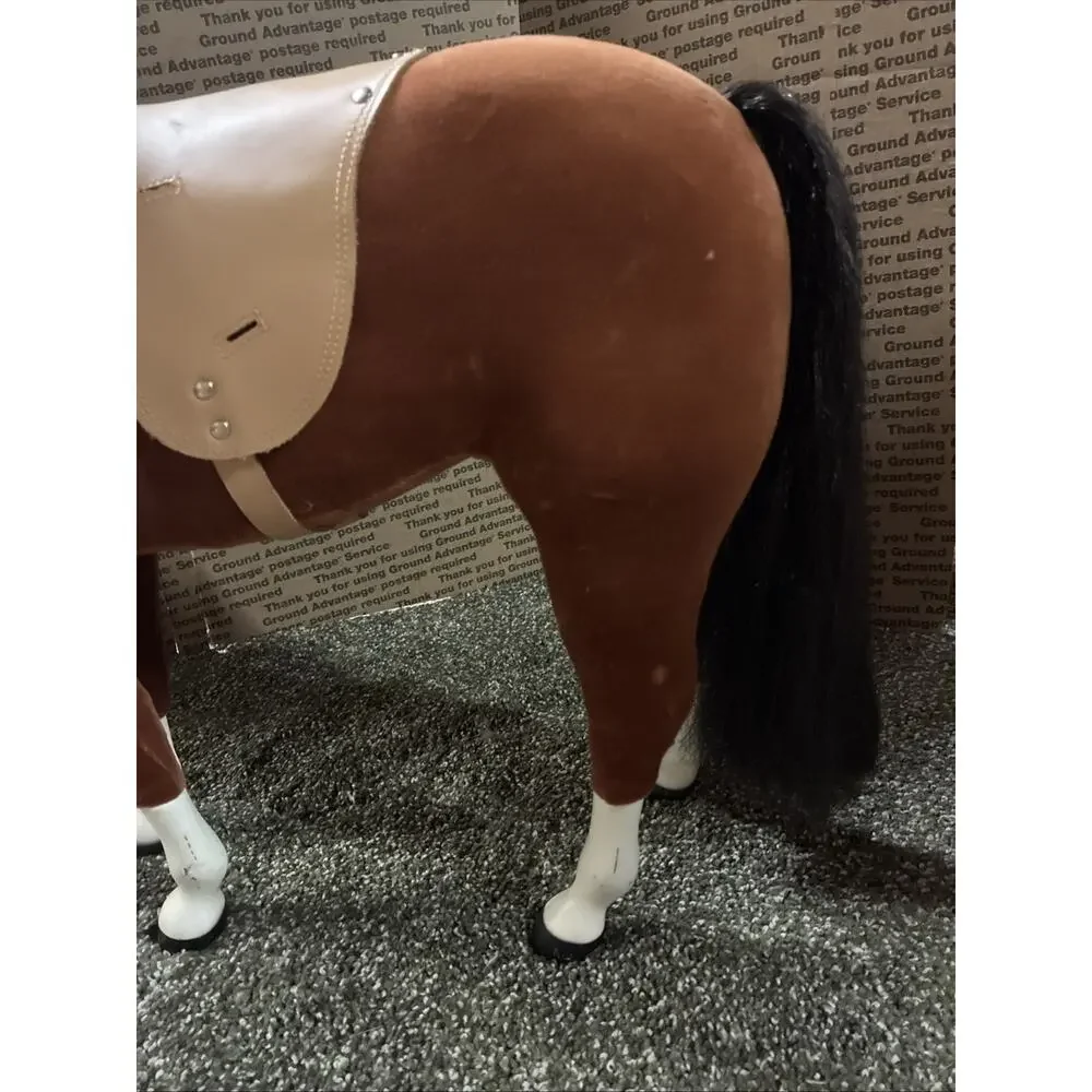 18 In American Girl Brown Horse with Saddle & Bridle Vintage